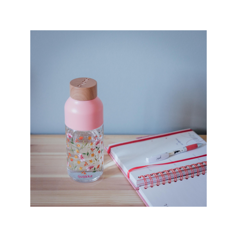 Ice Pink Flower BPA Mentes Műanyag Kulacs 570ml - Quokka